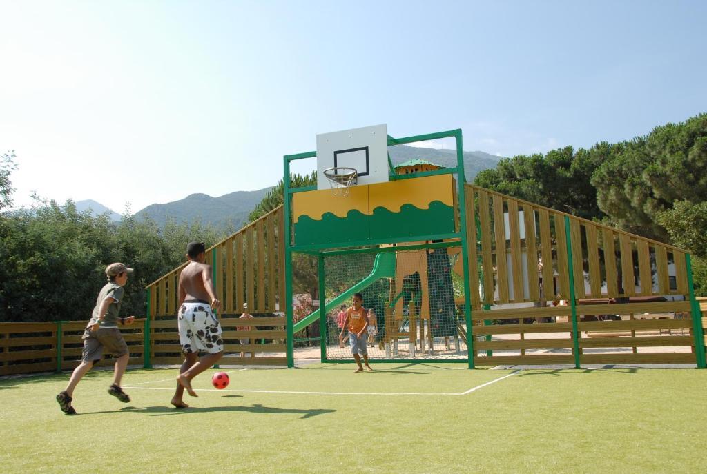Camping Des Alberes Laroque-des-Albères Exterior foto